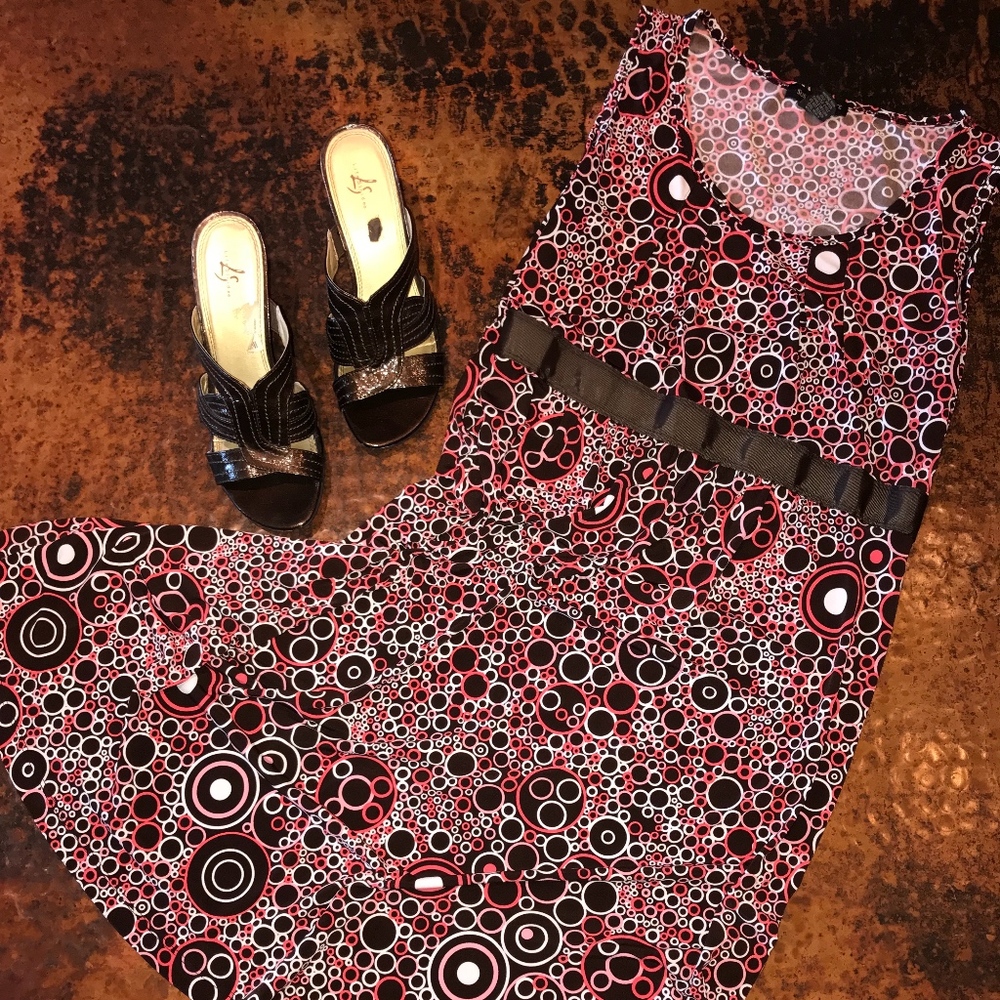 Susan Lawrence Brown Sleeveless Dress - M